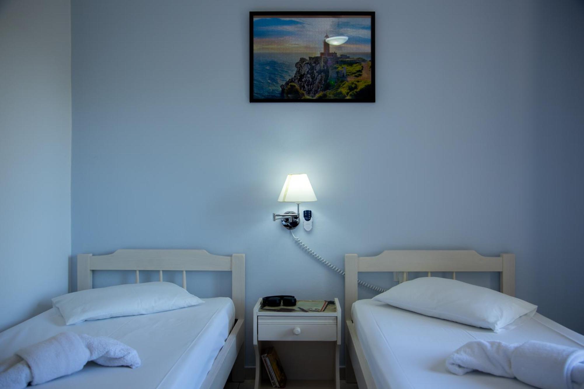 Zervos Apartments Bouka Lefkímmi Zimmer foto