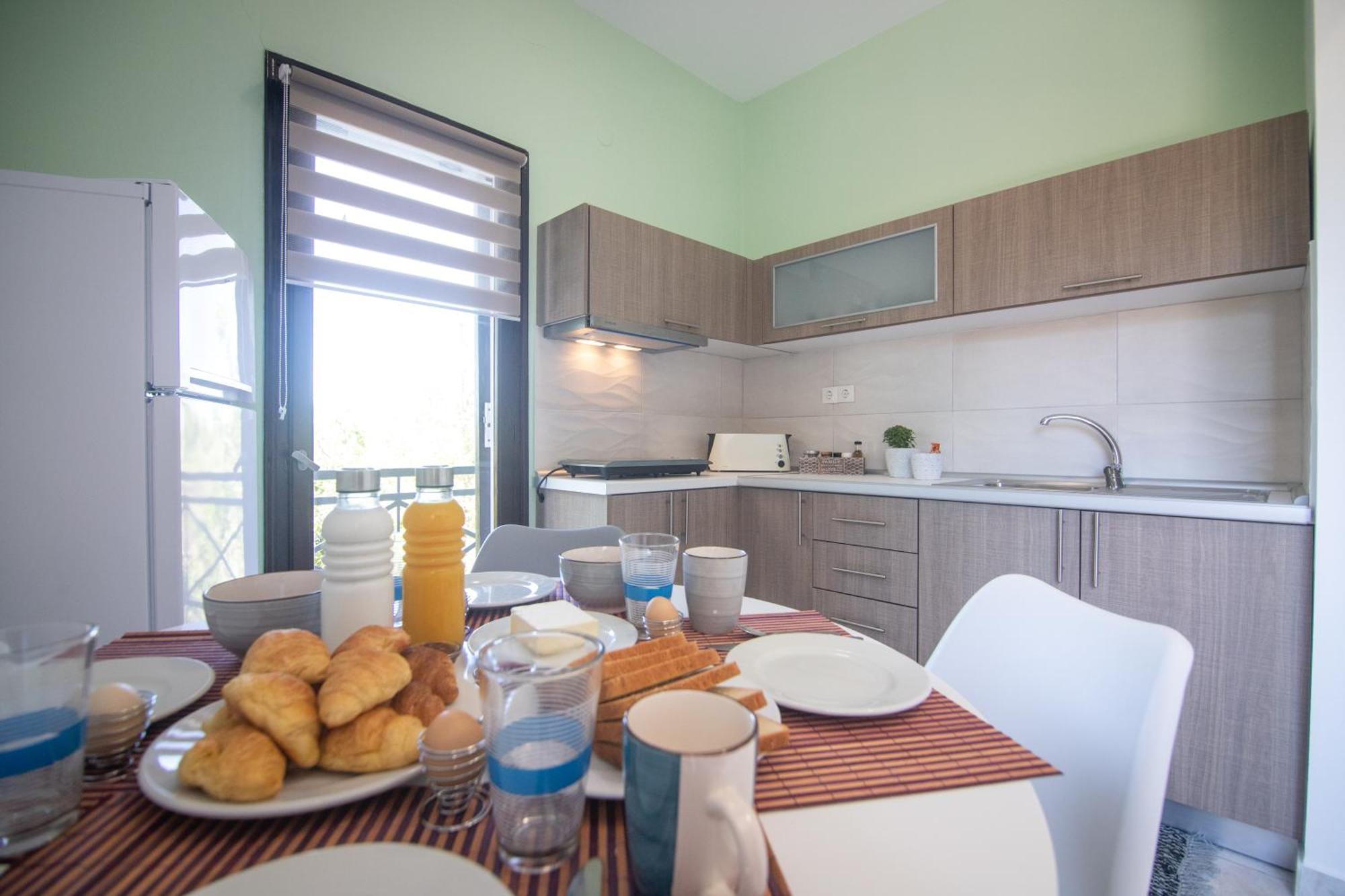 Zervos Apartments Bouka Lefkímmi Zimmer foto